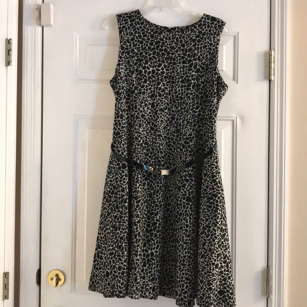Black & Grey Printed Dress with Belt